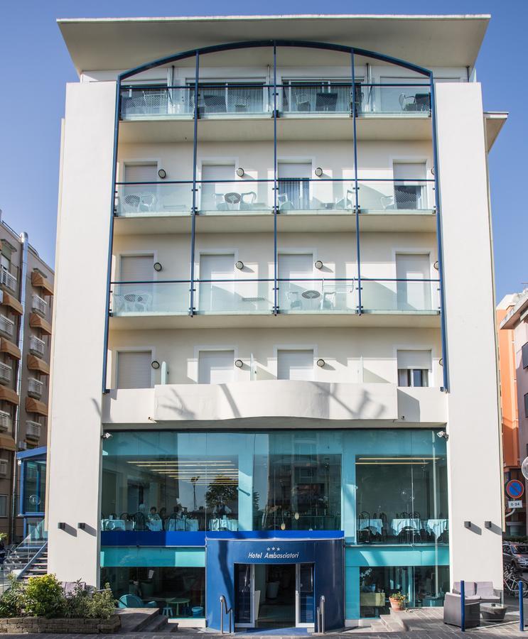Hotel Ambasciatori Cattolica Esterno foto
